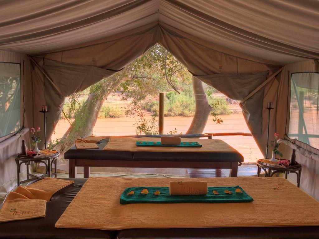 Sarova Shaba Game Lodge Archers Post المظهر الخارجي الصورة