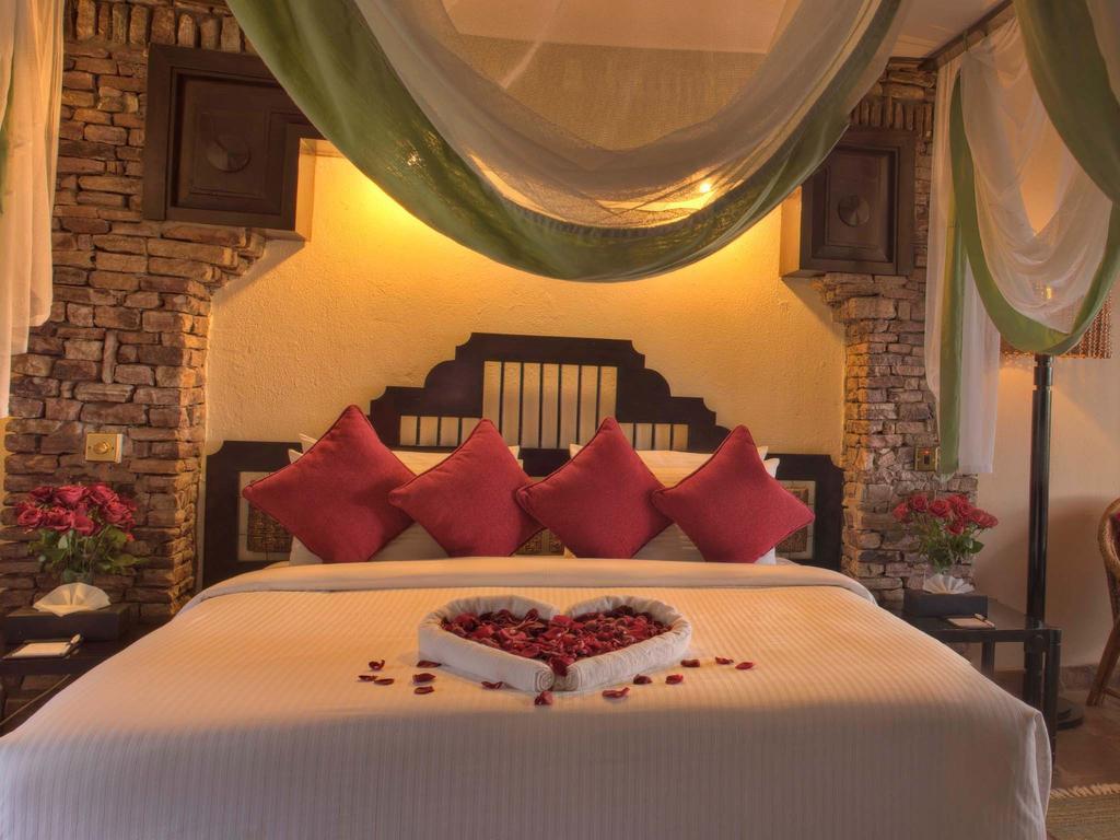 Sarova Shaba Game Lodge Archers Post الغرفة الصورة