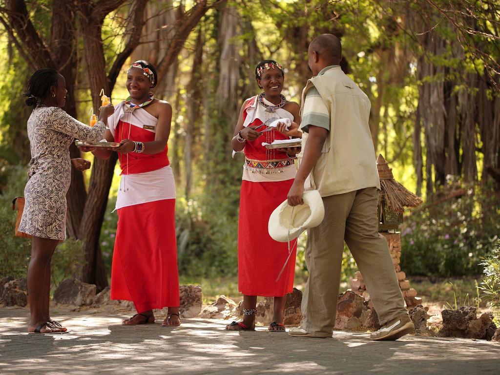 Sarova Shaba Game Lodge Archers Post المظهر الخارجي الصورة