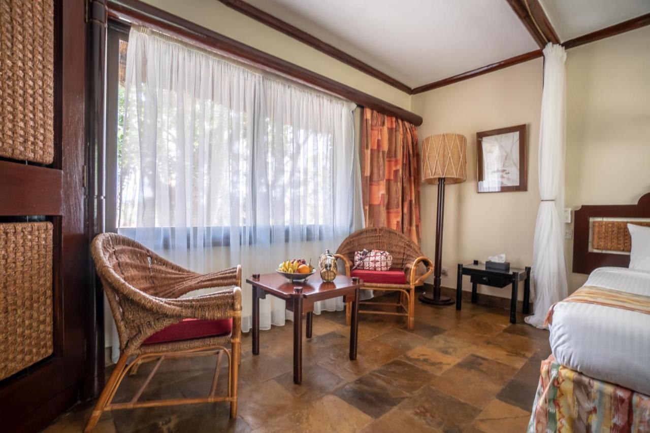 Sarova Shaba Game Lodge Archers Post المظهر الخارجي الصورة