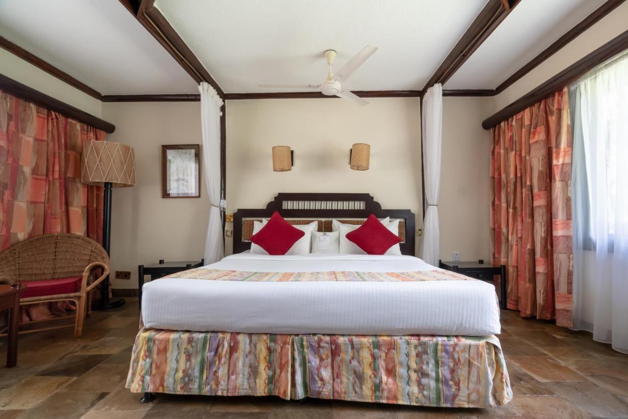 Sarova Shaba Game Lodge Archers Post المظهر الخارجي الصورة